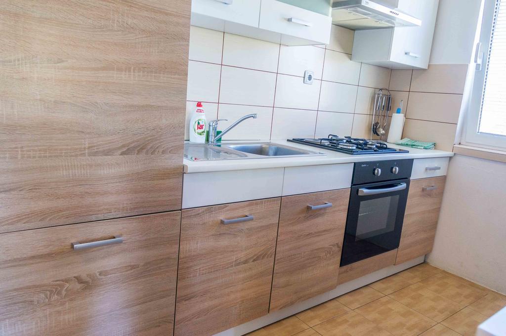 Apartments Mateo 比比涅 外观 照片