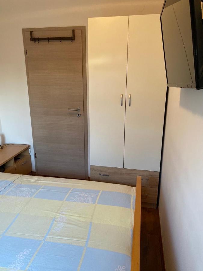 Apartments Mateo 比比涅 外观 照片